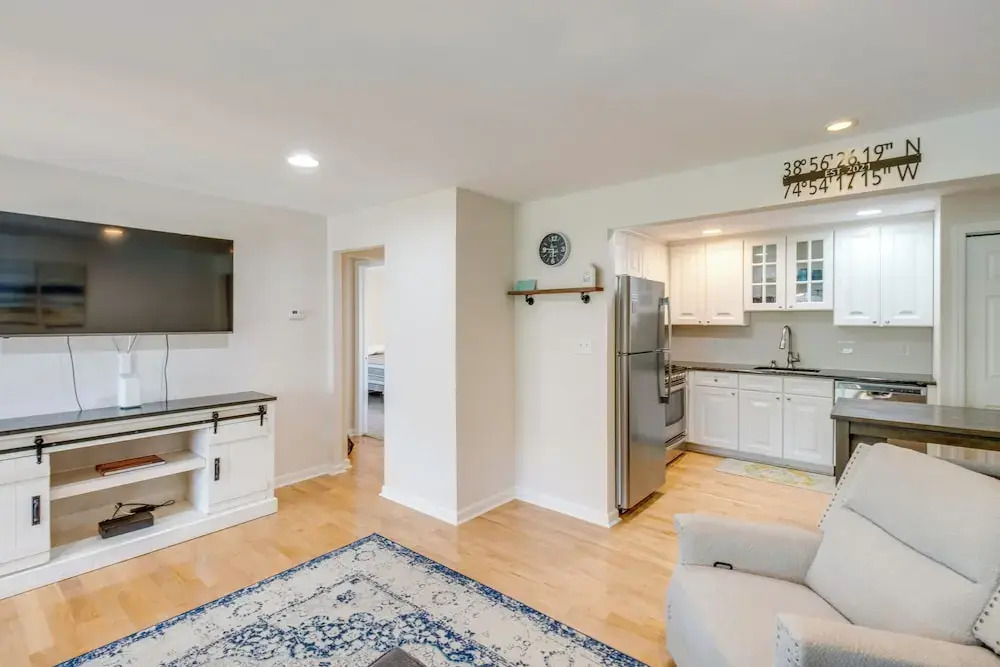 Cape May Quad w/ Grill - 7 Blocks to Beach!