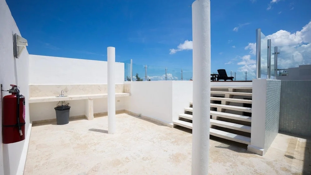 La Vista 6 Oceanview Condo in Playa del Carmen by RedAwning