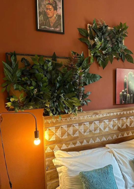 Code Rent A Room