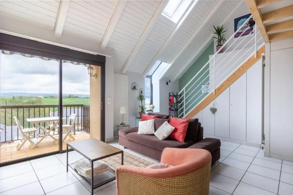 Appartement T4 Duplex Urbain et Moderne Vue Dégagée Hyper Centre