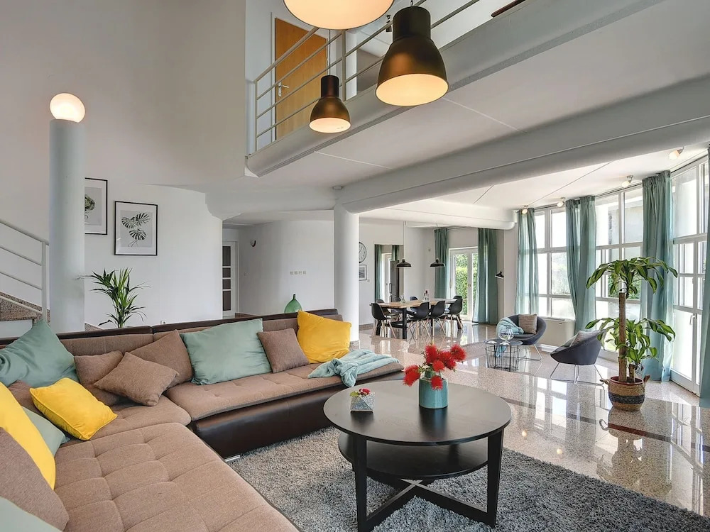 Villa in Medulin With Garden, Private Pool and Sauna Near the Center