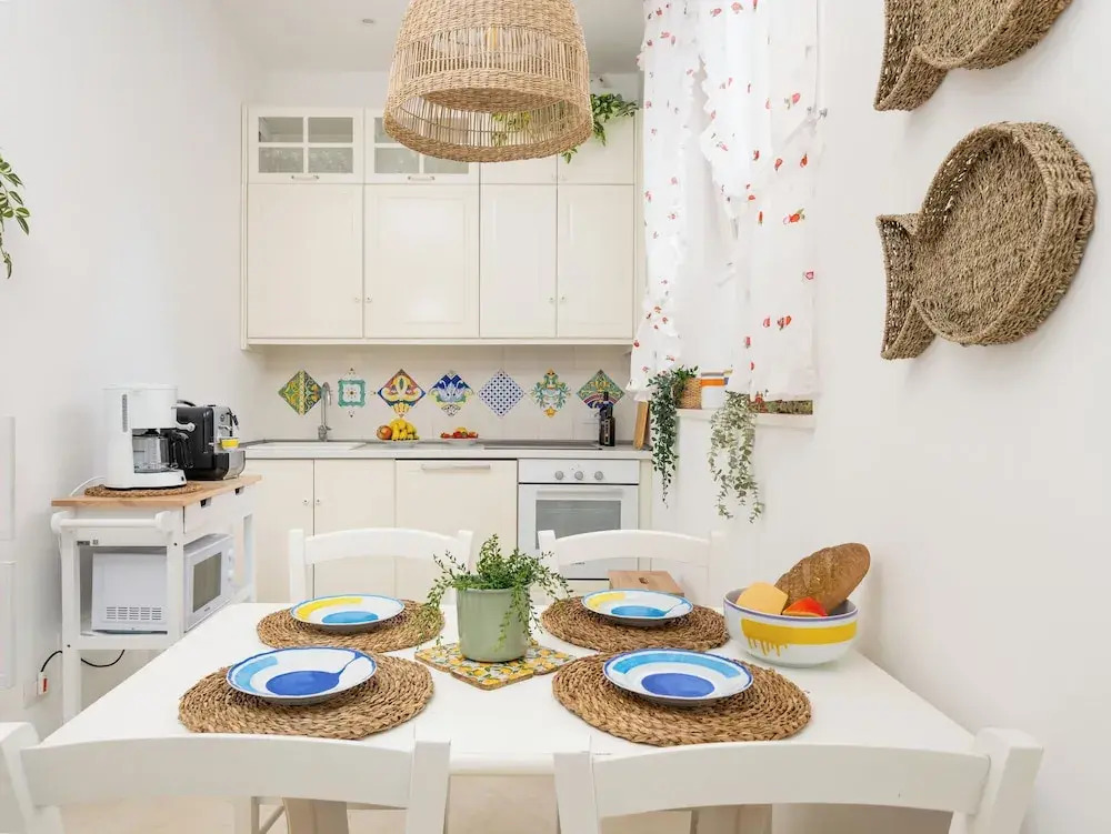 Citrus Garden House