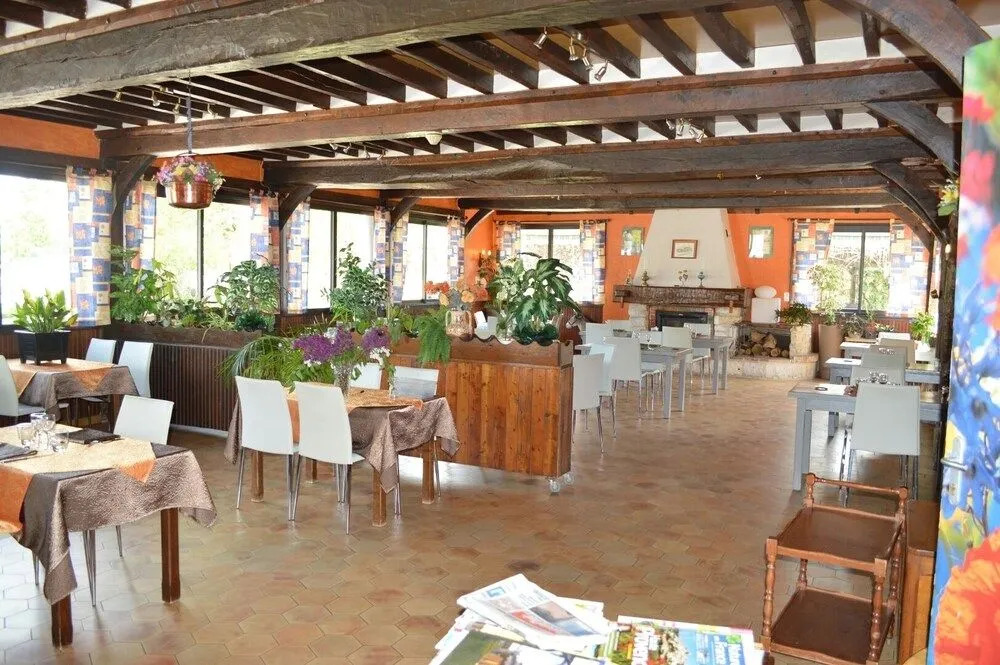Logis Hôtel Restaurant LUnique