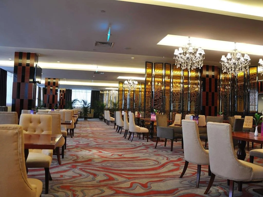 Huatian Hotel