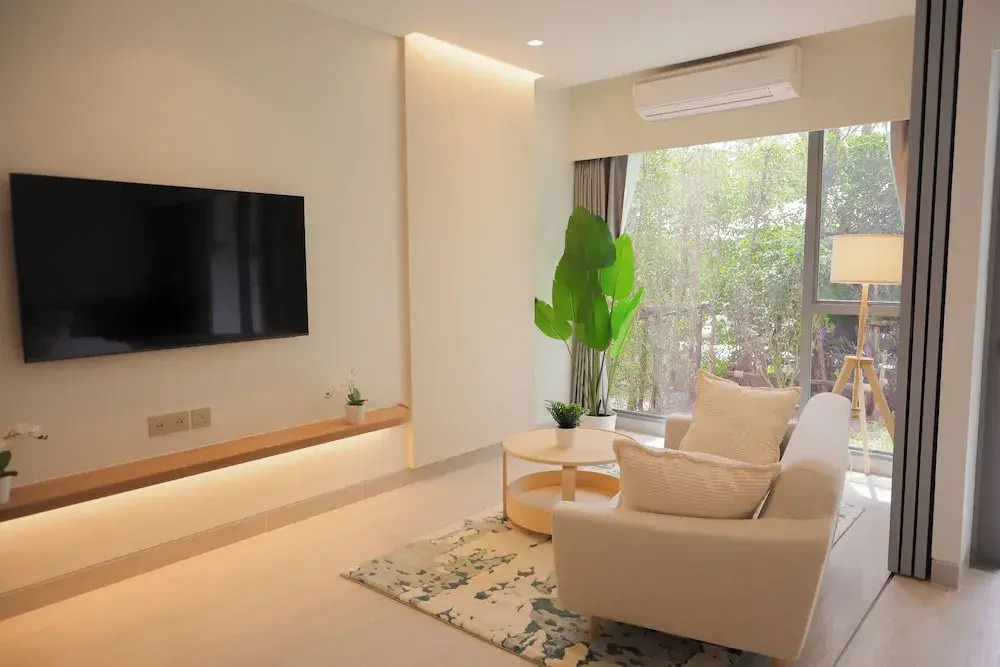Laguna Lakeside Residences by Banyan Living