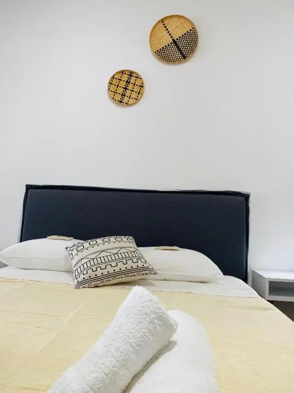 Homdwell Fine Living 1