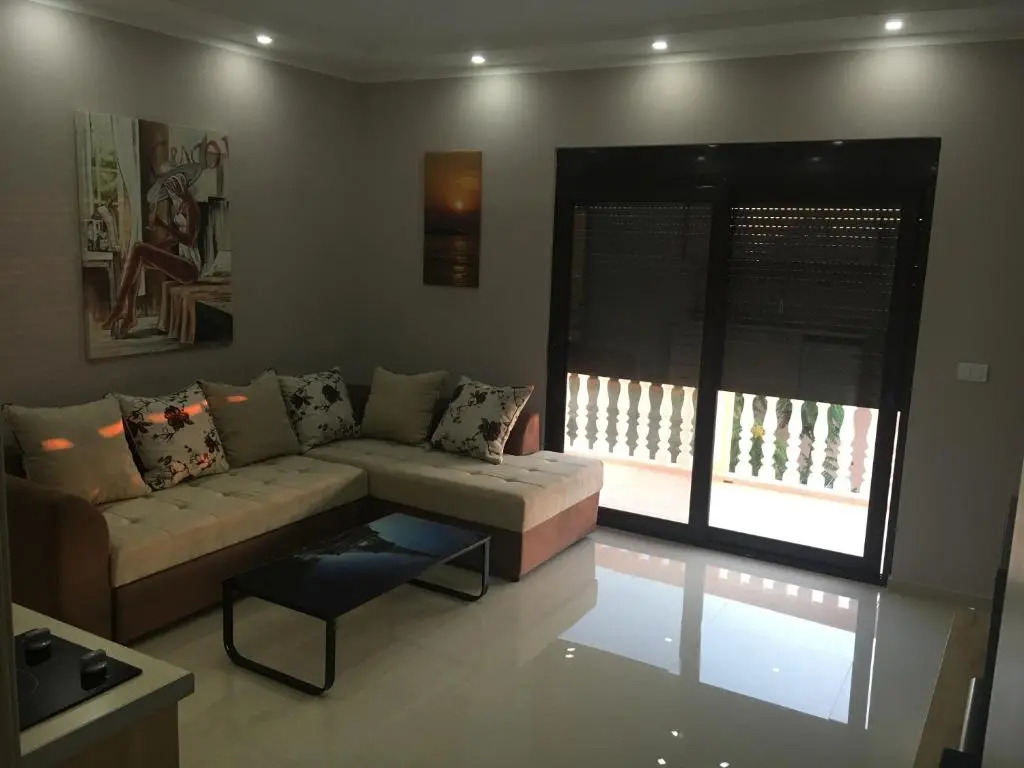 Fimi Apartments