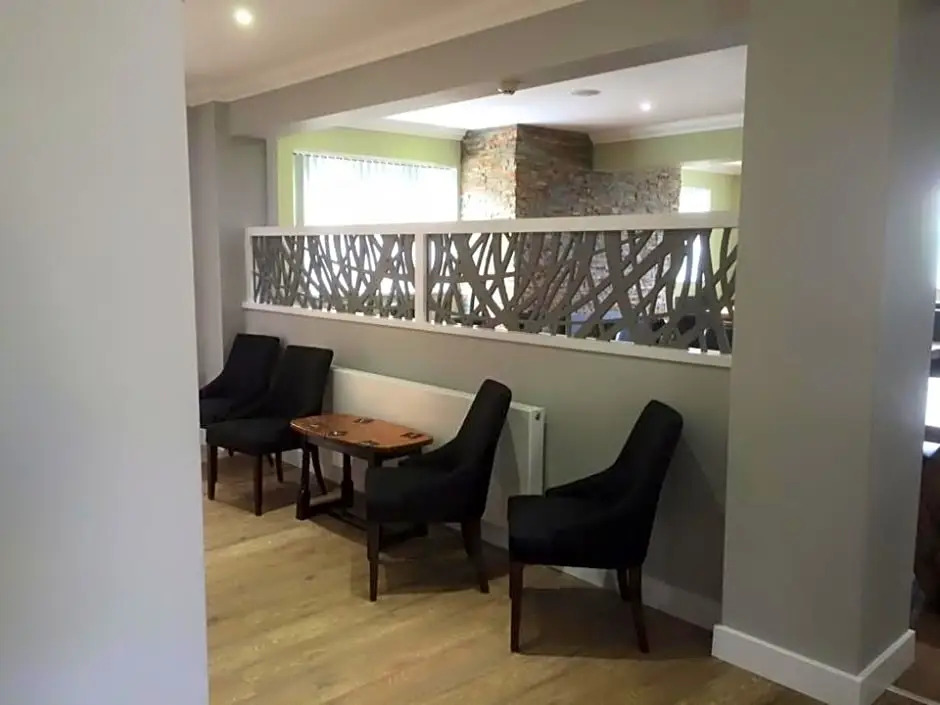 Highgate Inn Hotel