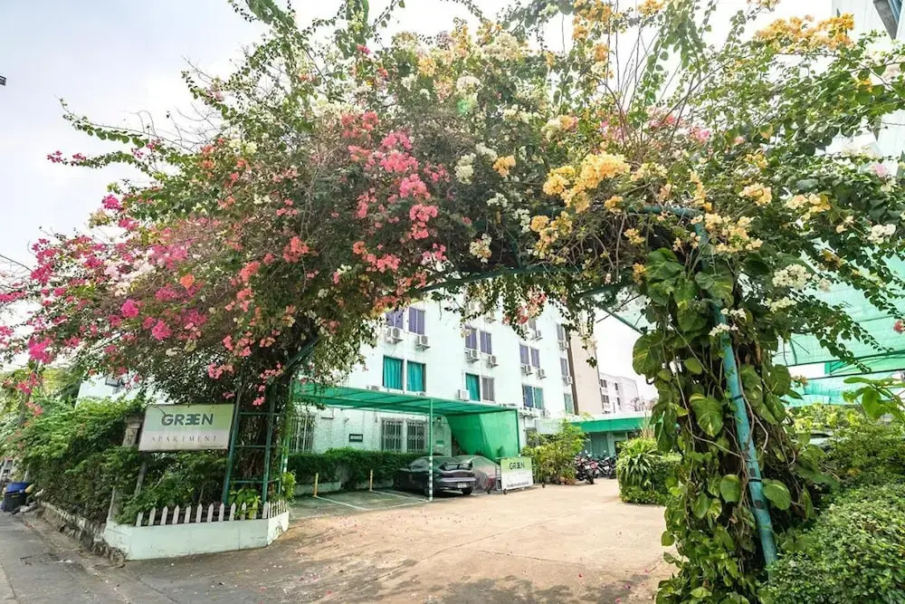 Green Apartment Kaset