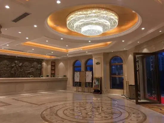 Vienna Hotel (Zhaoqing Qixingyan Dongmen)