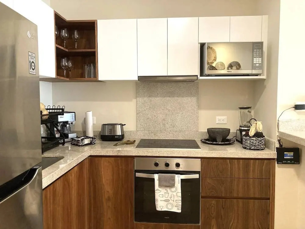 Lafi's House 2br Condo W top Lux Amenities For 7p