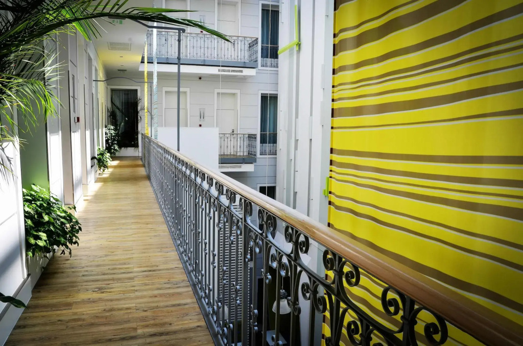 Atrium Hotel by Mellow Mood Hotels