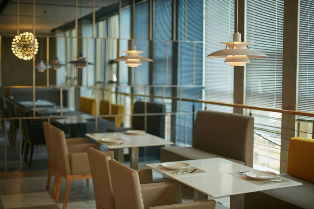 Holiday Inn Express Leshan City Square by IHG - High Speed Rail and Leshan Giant Buddha