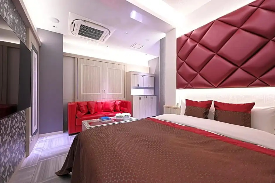 HOTEL VARKIN ANNEX