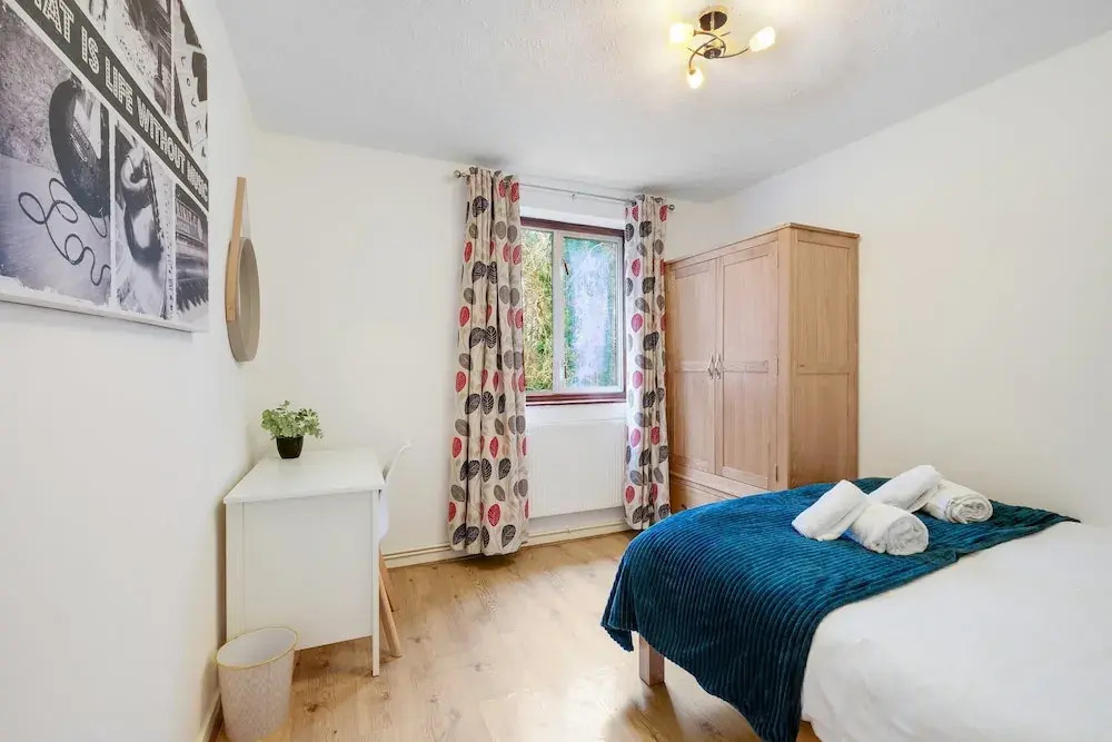 Spacious 4-Bedroom 2-Bath Home in Bywood