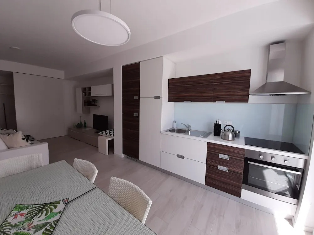 Comfortable Holiday Home in Pozzallo With Balcony