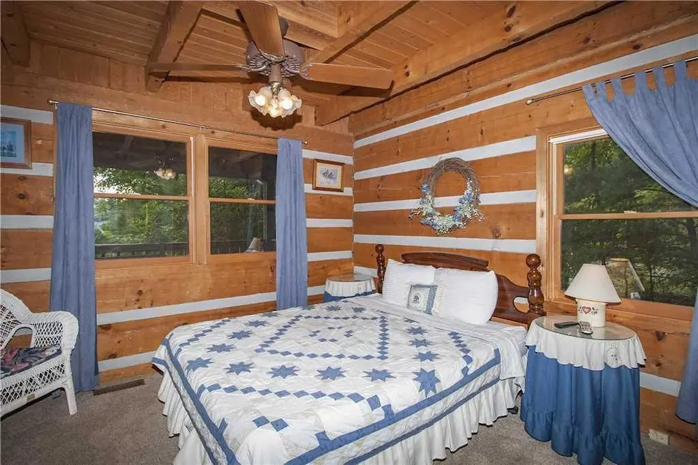 Appalachian Splendor - Two Bedroom Cabin