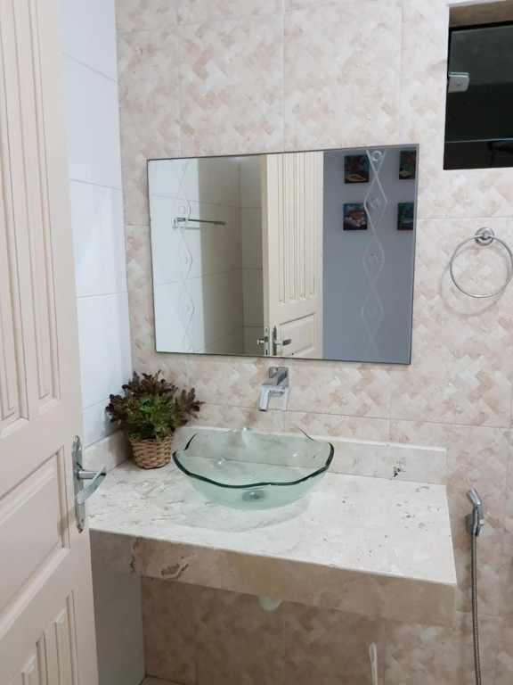 Casa para temporada c/ ar condicionado, próximo da praia e do Beco das Garrafas