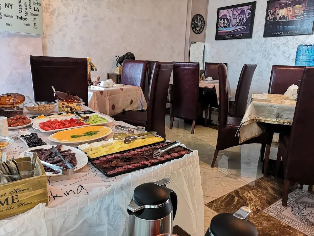 Empera Hotel