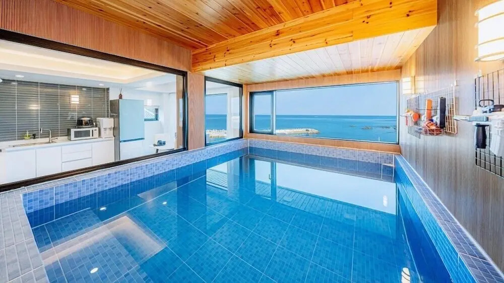 M Stay Pool Villa