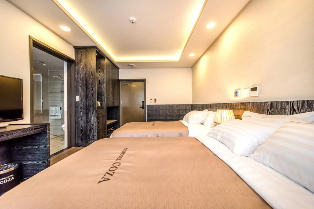 Seawater Spa Hotel Coza