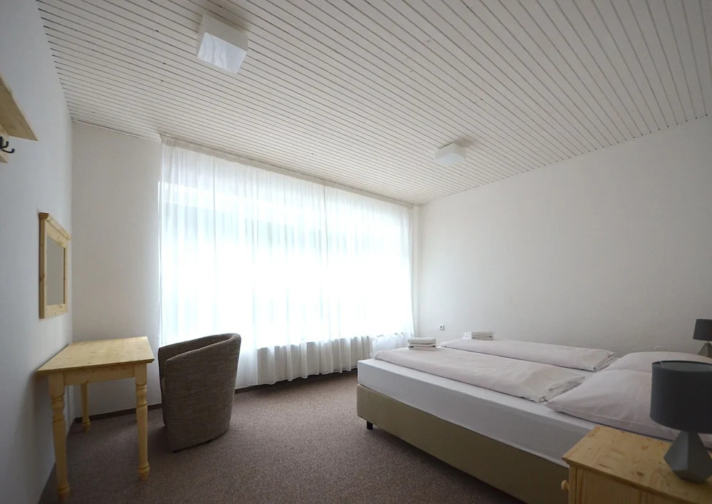 Hotel Lenka