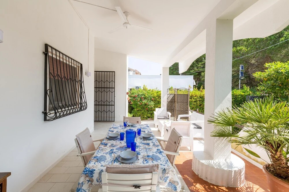 3553 Villa Cirenaica by Barbarhouse