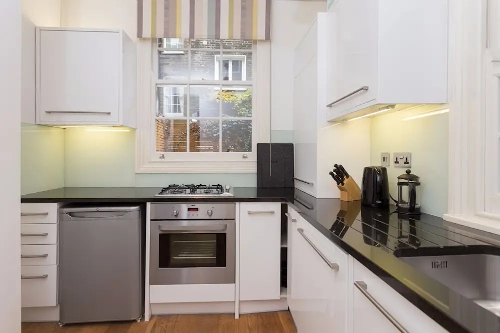 Bright 1 Bedroom Flat