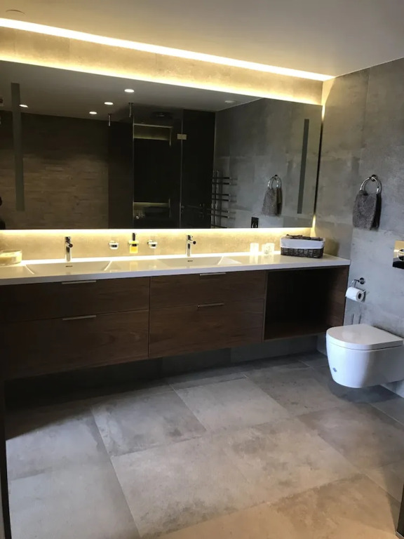 Private Grand Villa