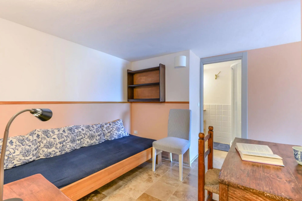 Bacio del sole, newly renovated four-room apartment, made by 7 beds-Bacio Del Sole