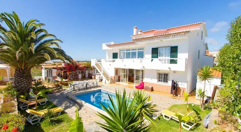 The Lighthouse Hostel Arrifana