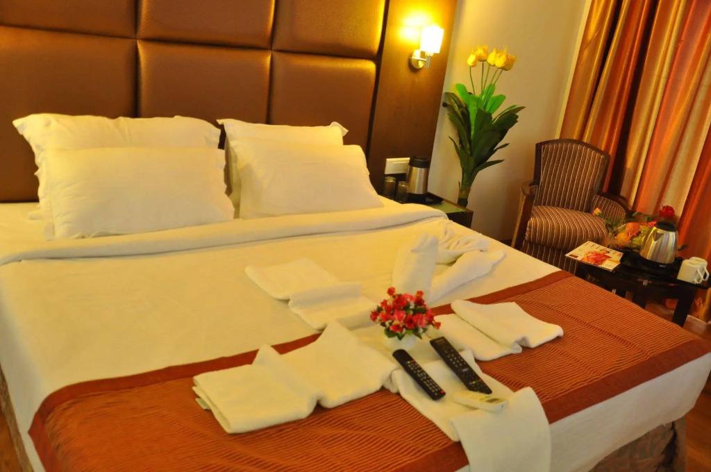 FabHotel Tanisha Jubilee Hills