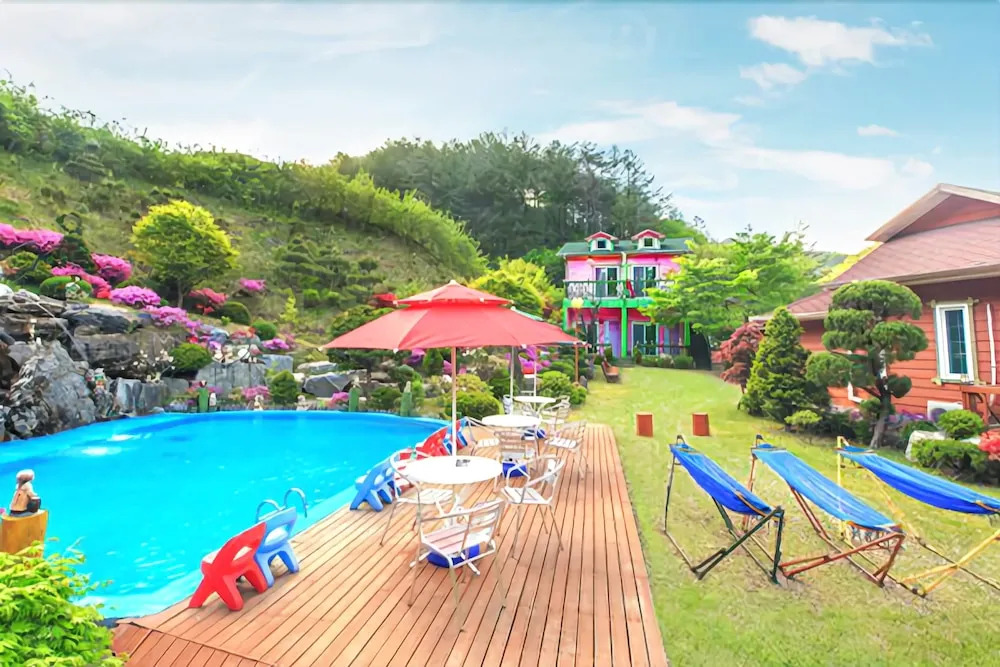 Yeongwol Nice View Pension