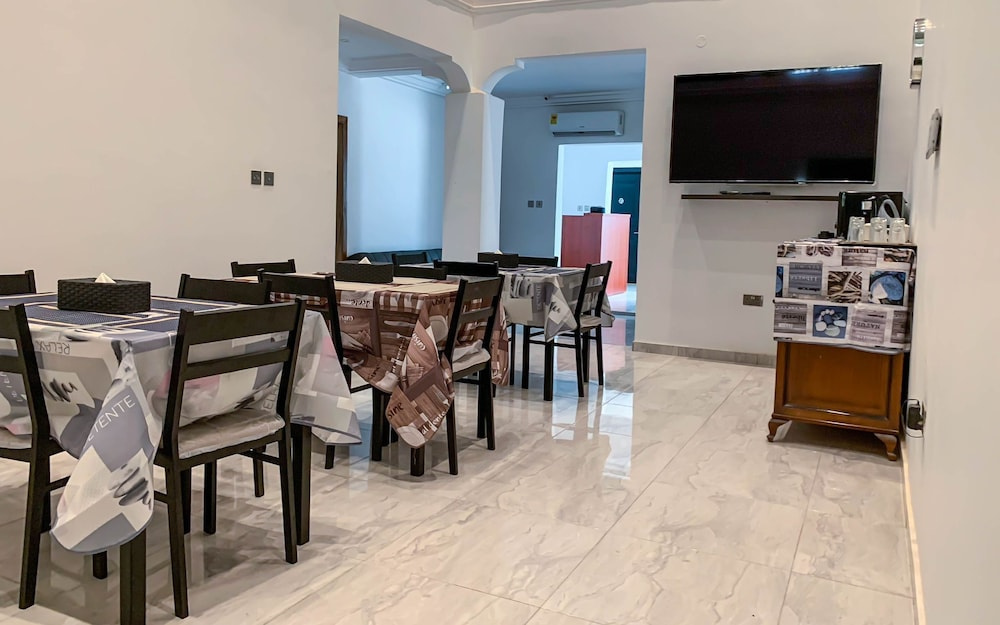 Conys Guest House