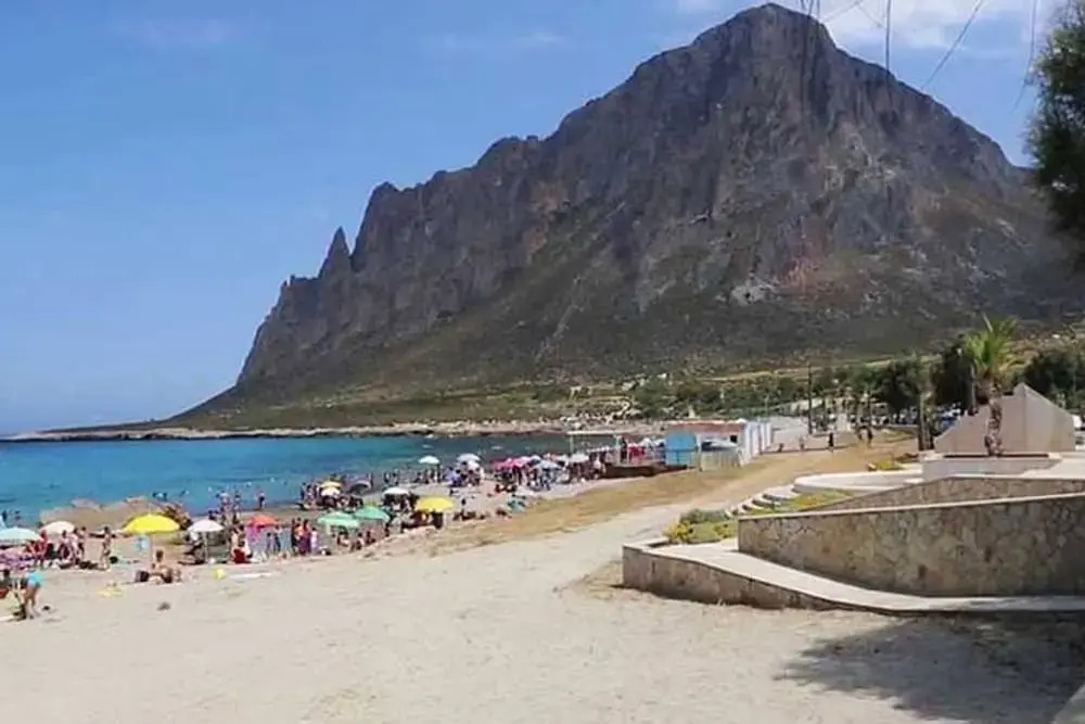 Bouganville Villa Near San Vito Lo Capo