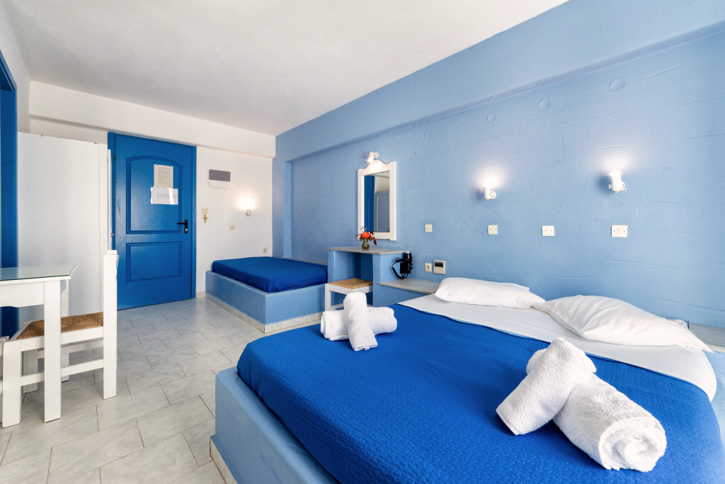 Stratos Apartments & Studios