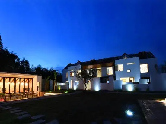 Rustic Charm Inn