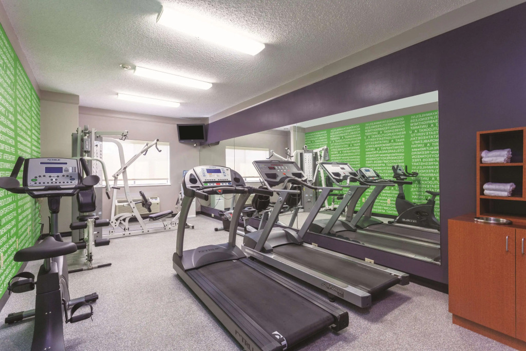 La Quinta Inn & Suites by Wyndham Jackson Airport/Pearl