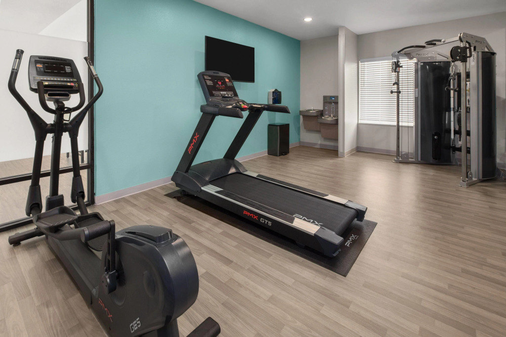 Echo Suites Extended Stay by Wyndham Fort Worth Alliance