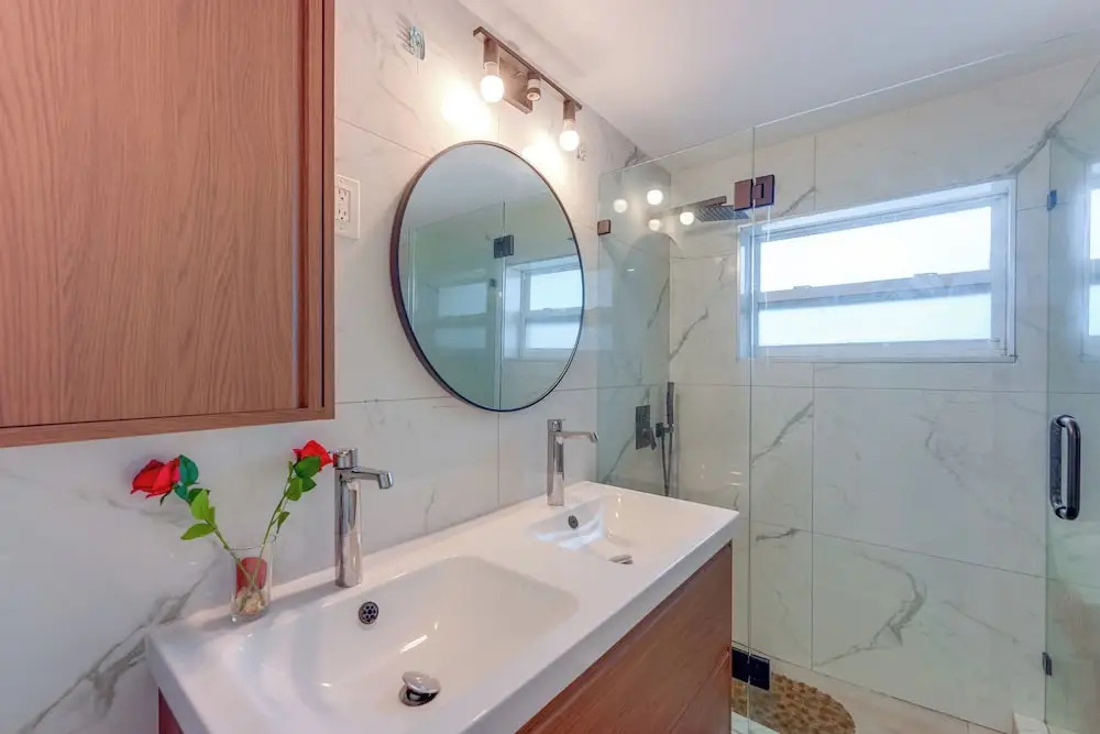 Oakland Park Gem w/ Year-round Pool, 4 Mi to Beach