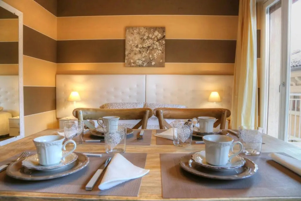 La Casetta di Lina Rooms and Apartments