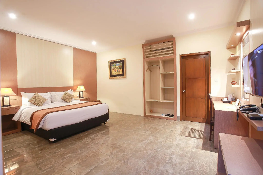 Mirah Hotel