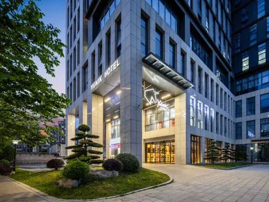 Jes Premium Hotel