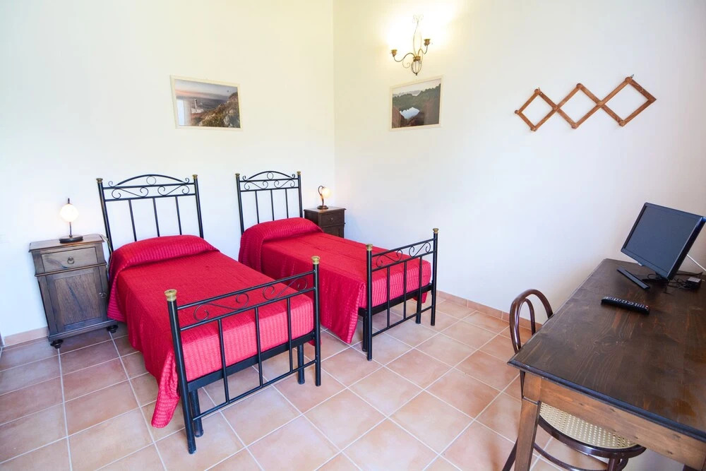 Tenuta Santicuti