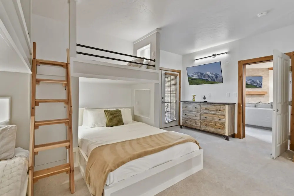 One-Bedroom Villa