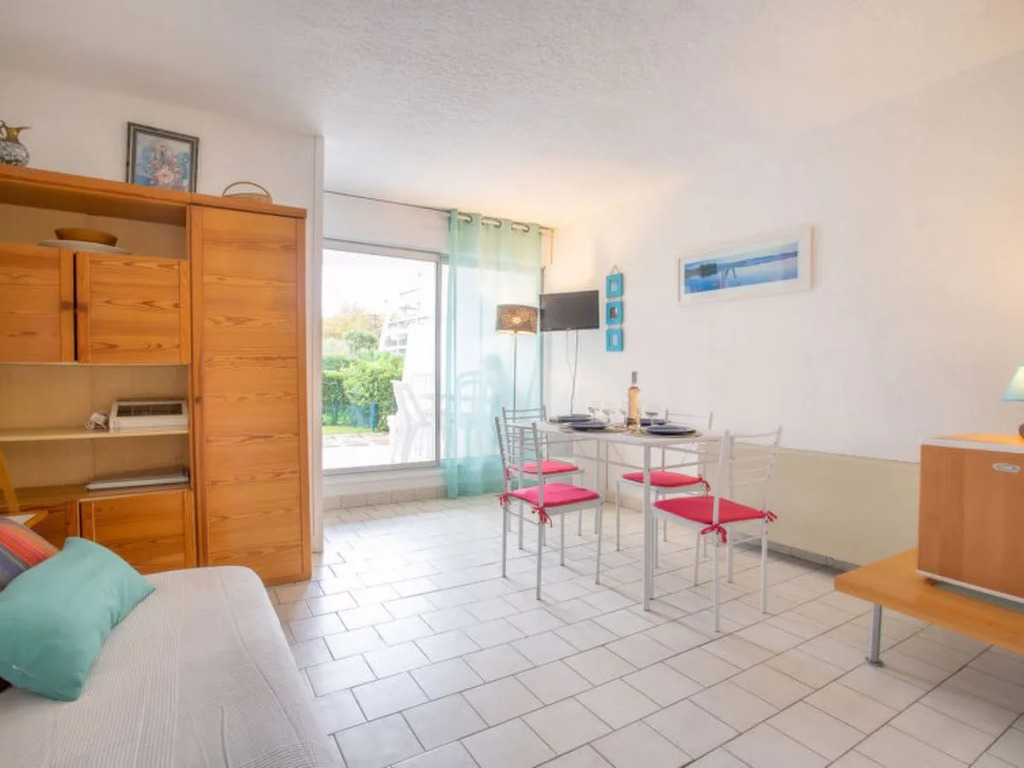 Studio Ulysse Plage-4 by Interhome