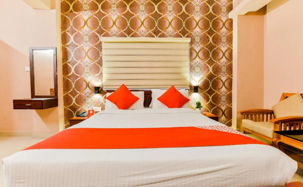 Hotel Mars By OYO Rooms