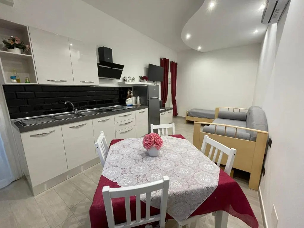 Alice sweet home