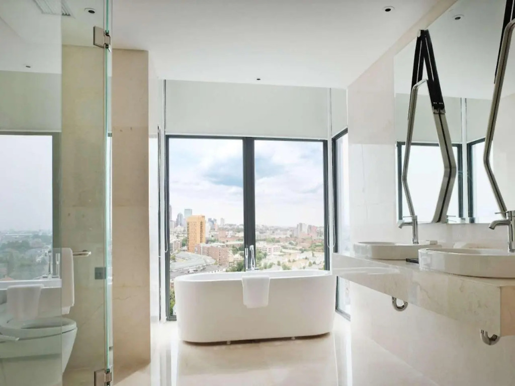 Goodrich Suites, Jakarta