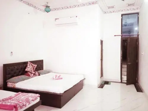 The Royal Jag Villa